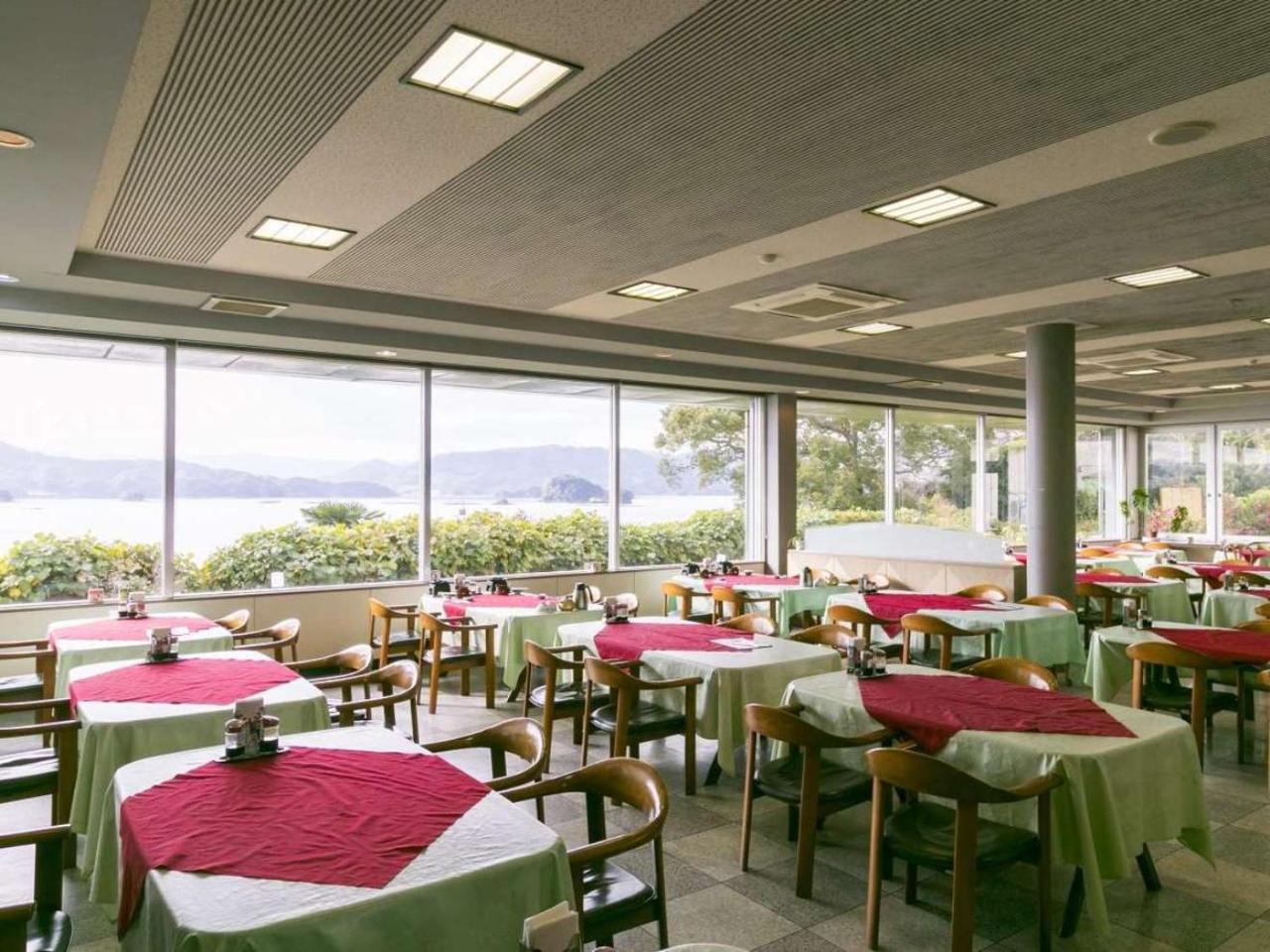 Kokuminshukusha Irohajima Hotel Karatsu Buitenkant foto