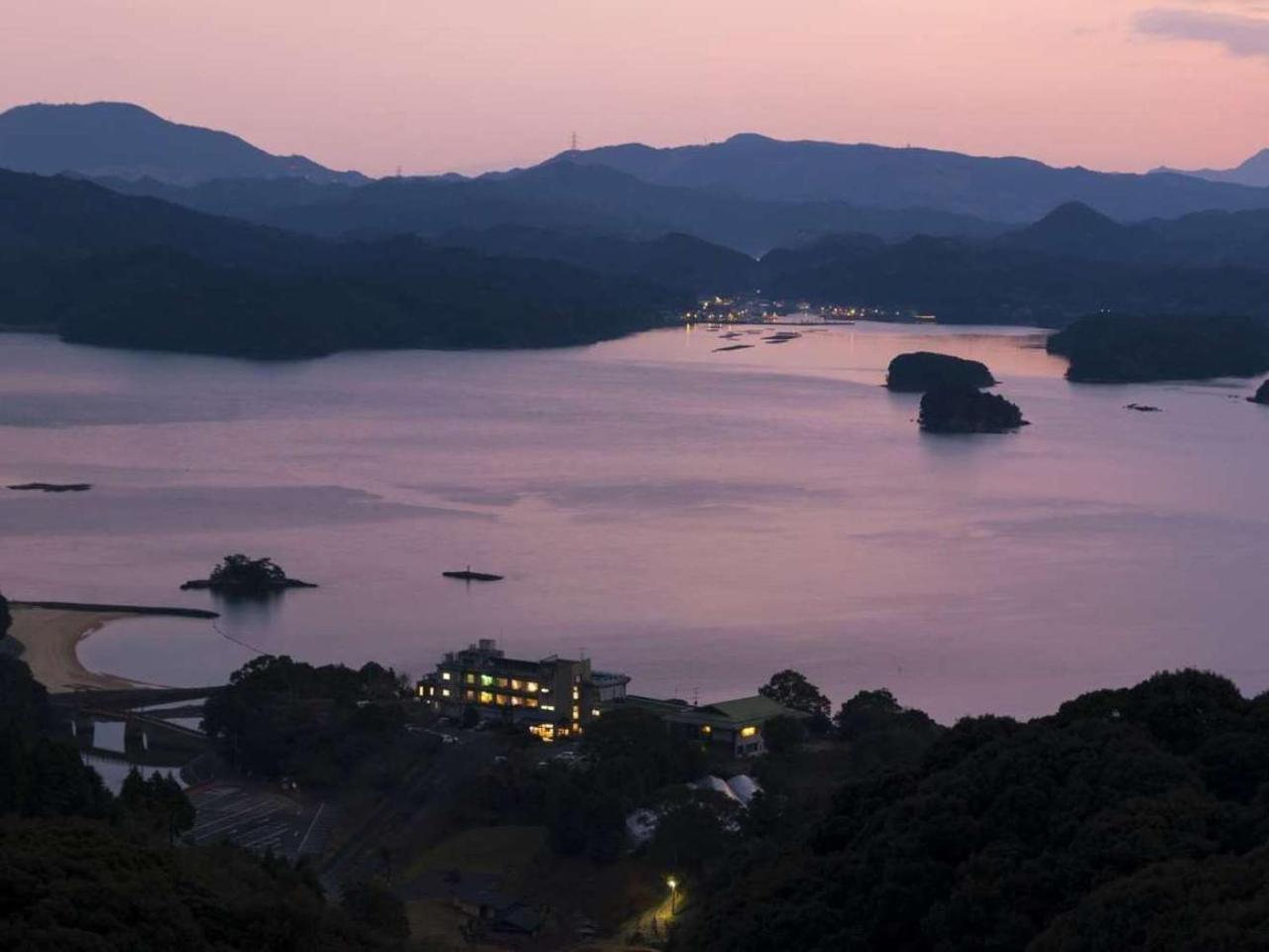 Kokuminshukusha Irohajima Hotel Karatsu Buitenkant foto